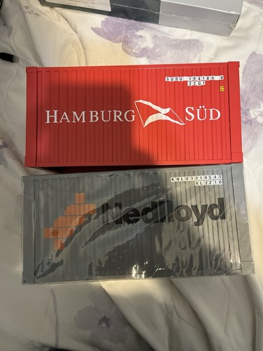 Scale red hamburg - ho,